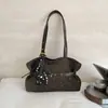 Bolso de Hombro Tipo Tote con Lunares Estilo Coreano de Nicho para Mujer Otoño/Invierno 2026 Bolso de Hombro Único Versátil para el Trabajo Moda Simple