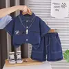 Ropa de Verano para Niños Conjunto de Camisa de Mezclilla de Manga Corta para Niños Nuevo Estilo 2026 Atuendo Genial Estilo Urbano para Niños Pequeños Caballeros