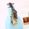 Llavero creativo para hombre y mujer, regalo pequeño, aleación, bronce, patinete, cuero de vaca tejido vintage, llavero