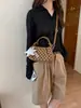 Bolso de Mano de Lunares de Nicho Nuevo Transfronterizo 2026 Bolso Cruzado de Hombro con Lazo Dulce Bolso de Moda Versátil para Mujer
