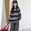 Camiseta Listrada de Manga Longa para Meninas Outono 2026 Novo Estilo Tops para Meninas Primavera e Outono Roupa de Base Infantil Roupas de Outono Meninas