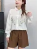 Camisa de Manga Larga con Bordado Floral y Pliegues, Cuello Redondo, Otoño 2026, Casual, Adelgazante, Rejuvenecedor para Mujer