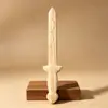 Espada de madeira de pessegueiro, espada Zizhi de sete estrelas, disponível em quatro tamanhos, esculpida em uma única peça de madeira, fornecida pelo fabricante para feiras de áreas cênicas
