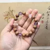 Liquidação de Amostras de Tiro a Preços Baixos! Continue Verificando Correntes para Celular, Pulseiras, Chaveiros e Pingentes para Carro Atualizados!