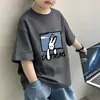 Camiseta esportiva de algodão puro com manga curta estilo coreano para meninos, nova roupa de verão para alunos do ensino fundamental e crianças, blusa respirável de meia manga, camiseta da moda