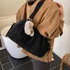 Bolsa Tote de Gran Capacidad Invierno 2026 Estilo Coreano Bolsa de Nicho para Mujeres Bolso de Mano de Moda para el Trabajo Bolso de Hombro