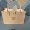 Bolsa de Mão Personalizada de Urso Feita à Mão Bolsa Tote de Feltro Armazenamento de Livros para Estudantes Bolsa Portátil de Compras Ideia de Presente