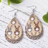 Pendientes colgantes de piel sintética de doble cara con diseño de conejo de Pascua con estampado de leopardo de Amazon para mujer, de Amazon, para Europa y América.
