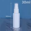 Botella pulverizadora blanca de 30 ml, 50 ml y 100 ml, de HDPE, con pulverizador lateral, para desinfectante de alcohol, a prueba de luz.