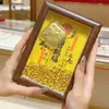 Marco de Fotos del Dios de la Riqueza 999 Oro Puro, Adorno Pequeño del Dios de la Riqueza, Lingote de Oro de Cristal, Regalo de Negocios para Atraer Riqueza