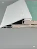 Delgado como el Ala de una Cigarra, Canaleta para Luminaria de Techo Suspendido con Perfil de Borde Biselado, Iluminación de Pared Lineal con Arco de Luz para Sala de Estar