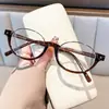 Marco Inferior Retro Británico Marco Ovalado Pequeño Modelo para Mujer Se Puede Equipar con Grado de Miopía Color Carey Marco para Ojos Nerd Literario