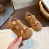 Nuevos Zapatos Birkenstock para Niños Primavera/Otoño 2026 Nuevos Zapatos Casuales con Suela Suave de Flores para Niñas Zapatos Ligeros de Cuero Zapatos Individuales para Bebé
