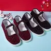 2026 Nuevo Modelo Zapatos de Tela del Viejo Pekín para Mujer, Zapatos para Mamá, Zapatos de Baile, Transpirables, Suela Plana Suave, Estilo de Caña Baja para Mujer
