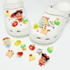 Nuevos dijes de resina para zuecos al por mayor: lindos diseños de dibujos animados, versátiles flores para zapatos de mariposa, flores de burbujas y decoraciones de animales