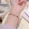 Pulsera de Amor, Lujo Ligero, Nicho, Sensación de Alta Gama, Estilo Sencillo, Diseño Exquisito, Temperamento Elegante, Pulsera Versátil para el Día a Día