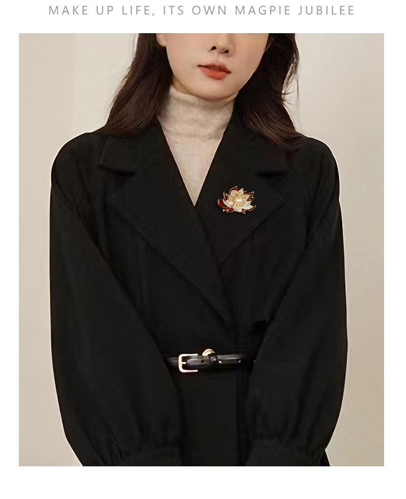 国风吉祥莲花胸针小众轻奢风高级感荷花别针新品珐琅彩