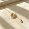 Collar de Doble Anillo Cadena para Clavícula Lujo Ligero Nicho Doble Anillo Nuevo Estilo para Mujer Muy Popular Vibrante Sensación de Alta Gama Cierre de Anillo Collar de Acero de Titanio