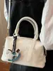 Bolso Satchel Casual para Viajero Urbano Bolso Boston para Mujer Verano 2025 Nueva Textura Letra en Relieve Bolso Bandolera