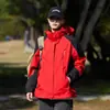 Chaqueta Exterior Tres en Uno a Prueba de Viento e Impermeable para Mujer, Estilo Pareja, Chaqueta de Montañismo Fina de Una Sola Capa para Hombre, Venta al por Mayor