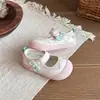 Sapatos de Couro Respiráveis para Crianças, Sapatos Macios com Solado para Bebês do Jardim de Infância, Sapatos Brancos Versáteis, Novo Estilo Primavera e Verão, Sapatos Individuais Rasos para Meninas