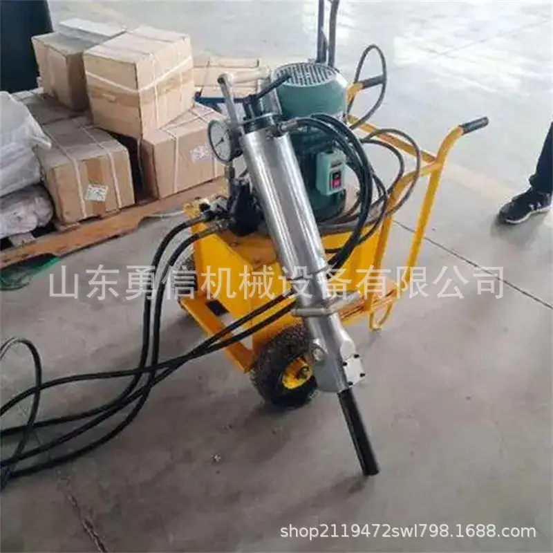 a06d5d297f46073d2ce37c3cfc36f8