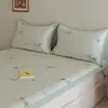 Juego de tres piezas de alfombrilla refrescante de seda helada con cuentas para cachorros Dachshund para verano, alfombrilla refrigerada para niños, alfombrilla suave para dormitorio de estudiantes, lavable a máquina