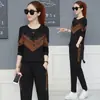 Traje casual deportivo de moda estilo coreano para mujer, primavera y otoño, conjunto de dos piezas con sudadera de cuello redondo estampada con letras y pantalones deportivos de corte ajustado, transfronterizo
