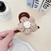 Presilha de Cabelo Flor de Lã Flocada Dupla Face Cor Contrastante Design Nicho Coreano Presilhas de Tubarão Acessórios de Cabelo Estilosos