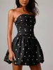 Vestido de Verão 2026 Novo Europeu e Americano Transfronteiriço para Mulheres com Estampa de Bolinhas Tomara que Caia Slim Fit Moda Tendência Hot Girl Curto