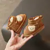 Botas de nieve para niños invierno nuevo estilo dibujos animados para niños zapatos de algodón con terciopelo extra gruesos para niñas pequeñas antideslizantes cálidos zapatos de algodón grandes