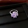 Anillo abierto de flor de trébol de circón, lujo ligero, alta gama, exquisito anillo para el dedo índice, versátil, elegante, moderno, joyería para mujer