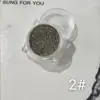 Explosões de celebridade da internet Cristal adstringente japonês Pó de diamante quebrado Joias para unhas super brilhantes Pacote único de oito cores ou conjunto atacado
