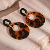 Brincos Personalizados de Resina com Estampa de Leopardo e Círculos Geométricos, Estilo Retrô Exagerado de Nicho, Brincos de Luxo para Mulheres