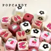 Gran Venta Cuadrado Retro Lazo Flores Pequeñas Cuentas Accesorios DIY Cuentas Sueltas Cadena para Teléfono Móvil Colgante Cadena para Bolso Joyería Otoño e Invierno