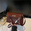 Bolsa Quadrada Pequena Vintage Maillard de Alta Qualidade, Bolsa de Mão Europeia e Americana de Luxo Leve, Design de Nicho para o Dia a Dia, Bolsa Kelly com Fecho de Comércio Exterior