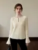 Suéter de Punto Acanalado de Manga Larga para Mujer en Color Blanco Crudo, Diseño Estilo Francés, Elegante y Adelgazante, Nuevo Top Versátil