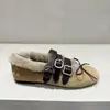 Sapatilhas Mary Jane Fofas e Quentes Retrô 2026 Bico Redondo Sapatilhas de Ballet Novos Mocassins com Veludo para a Temporada Outono/Inverno