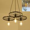 Lámpara de bar de restaurante de estilo industrial, lámpara de bar, lámpara de bar, lámpara de barbacoa, lámpara de araña retro con rueda de hierro y personalidad creativa.