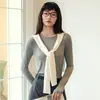 9936 Camiseta Básica Lyocell de Manga Longa com Gola Redonda e Ombro Regular para Mulheres, Coleção Outono e Inverno, Cor Sólida, Slim Fit