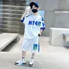 Traje de Verão Puro Algodão para Meninos, Absorvente de Suor, Respirável, Estiloso Conjunto Esportivo de Manga Curta para o Verão, Novo Estilo 2025 para Meninos, Crianças de Meia-Idade e Mais Velhas