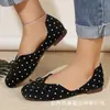 E-commerce Transfronteiriço Outono 2026 Novos Sapatos Mary Jane Femininos Estilo Doce Francês Pequeno Chanel Bolinhas Rasteirinhas Baixas