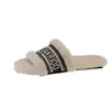 Pantuflas Peludas Estilo Tweed para Ropa Exterior de Mujer 2025 Otoño Nuevas Pantuflas Planas Bordadas con Letras Pantuflas de Algodón de Una Línea Venta al Por Mayor