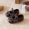 Zapatos de Princesa para Niña con Lazo y Punta Cerrada 2026 Primavera/Verano Nuevos Zapatos Mary Jane de Cuero con Adorno de Encaje para Niños Modernos