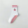 Calcetines de Yoga Blancos para Mujer Fitness Danza Pilates Calcetines de Media Pantorrilla Celebridad de Internet Cereza Profesionales Antideslizantes para Suelo Deportivo