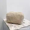 Bolsa de Lápis de Pelúcia Nova Cor Sólida para Meninas Bolsa de Mão Cor de Doce Portátil Doce Macio Cereja Bolsa de Maquiagem Bolsa de Lápis