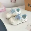 Zapatos Blancos de Estrella Estilo Ballet para Mujer 2026 Otoño con Cordones Planos Cómodos Versátiles Casuales Zapatos de Tabla Deportivos para Estudiante Zapatos de Entrenamiento Alemán