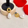 Nuevos Pendientes Franceses Retro Estilo Palacio Círculo Hueco Diseño de Nicho Pendientes de Gama Alta para Mujer
