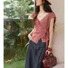 Blusa de Encaje Roja para Mujer Verano 2026 Ajustada a la Cintura de Manga Corta para Figuras Petite