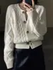 Cardigan de Caxemira Suave Outono e Inverno Feminino Curto Engrossado Torcido Suéter Casaco Solto Emagrecedor Suéter de Lã Branco